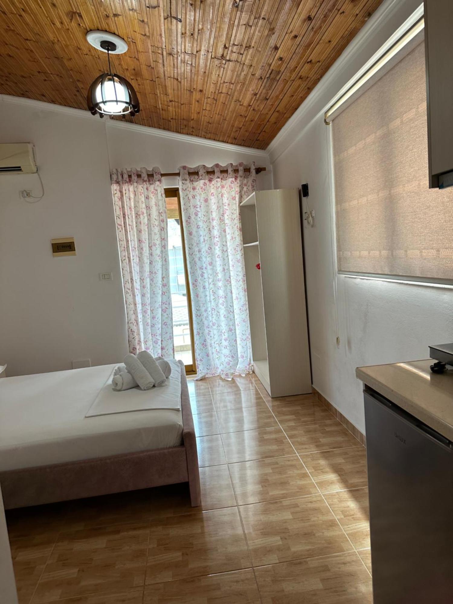 Villa Katalina Ксамил Екстериор снимка
